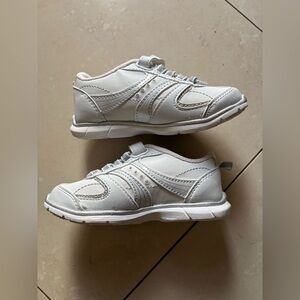 Danskin Now Girl White Sneakers with sparkle & rhinestone design